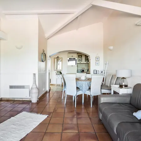 Les Bastides Aux Restanques Du Golfe De St Tropez - Maeva - Bastide 4 Pieces 8 Personnes Belle Vue - Prestige - Super Mae-4242 *